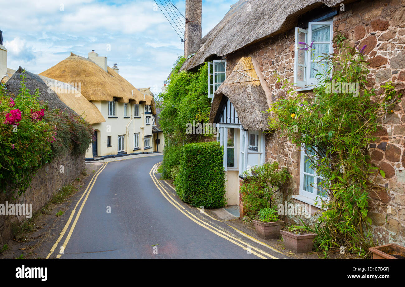 Quiet lane of thatched cottages in the pretty Somerset town of Porlock on the Exmoor coast Stock Photo