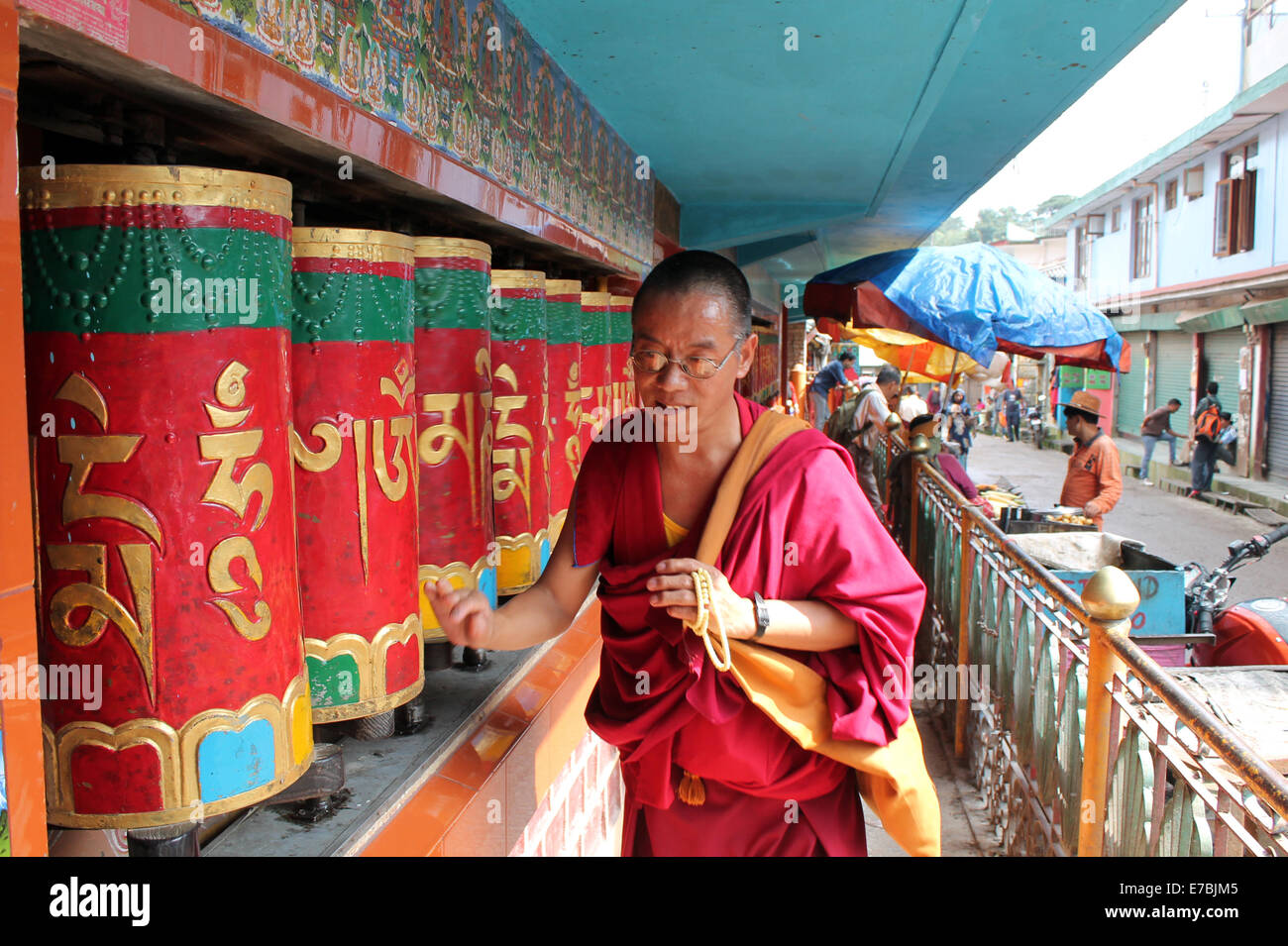 Tibetan monk in McLeod Ganj, India Stock Photo
