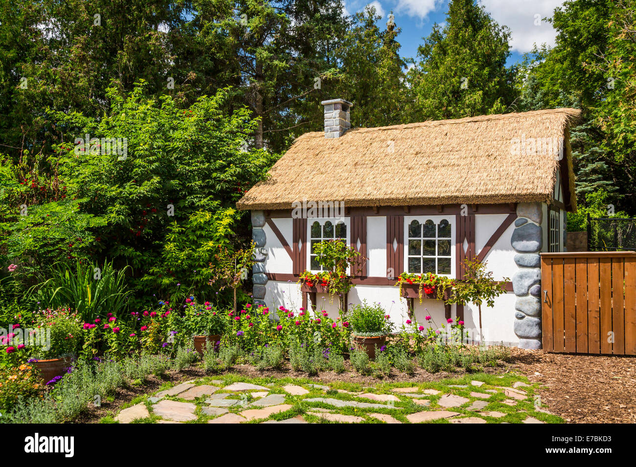 The 'Grandma's Cottage' in the English Gardens of Assiniboine Park in Winnipeg, Manitoba, Canada. Stock Photo