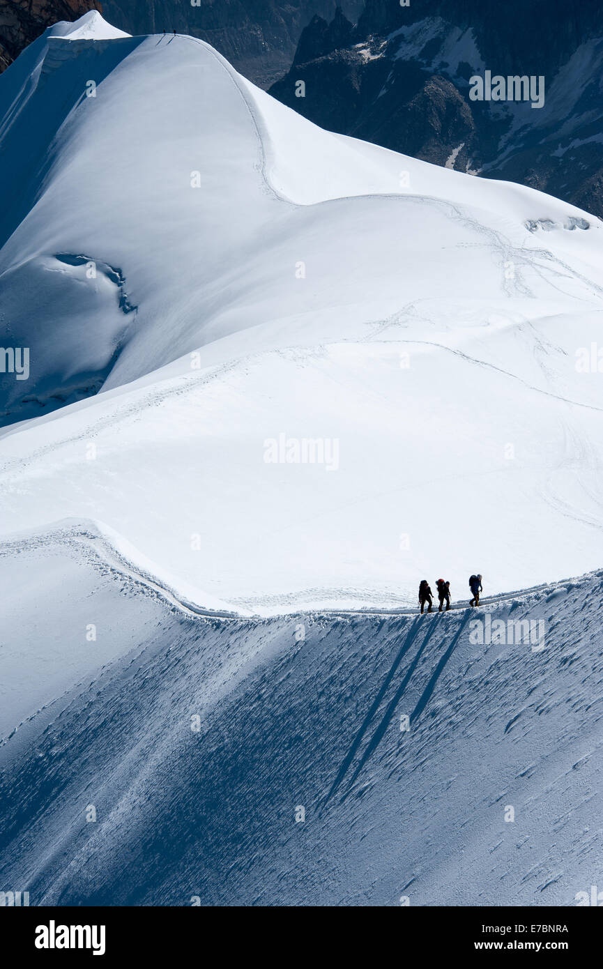 Cable car to aguille du midi hi-res stock photography and images - Alamy