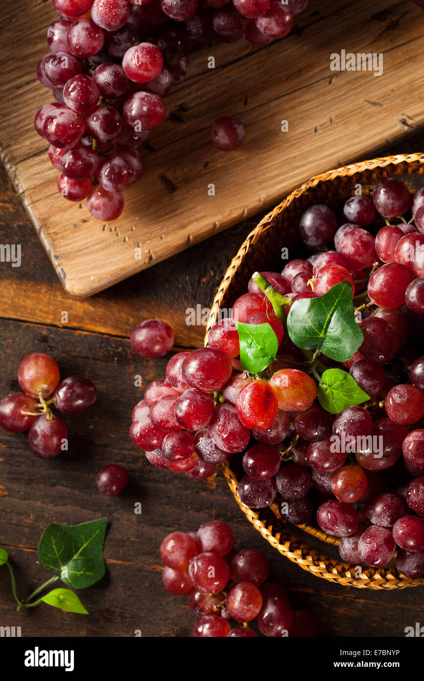 Grapes in the basket hi-res stock photography and images - Alamy