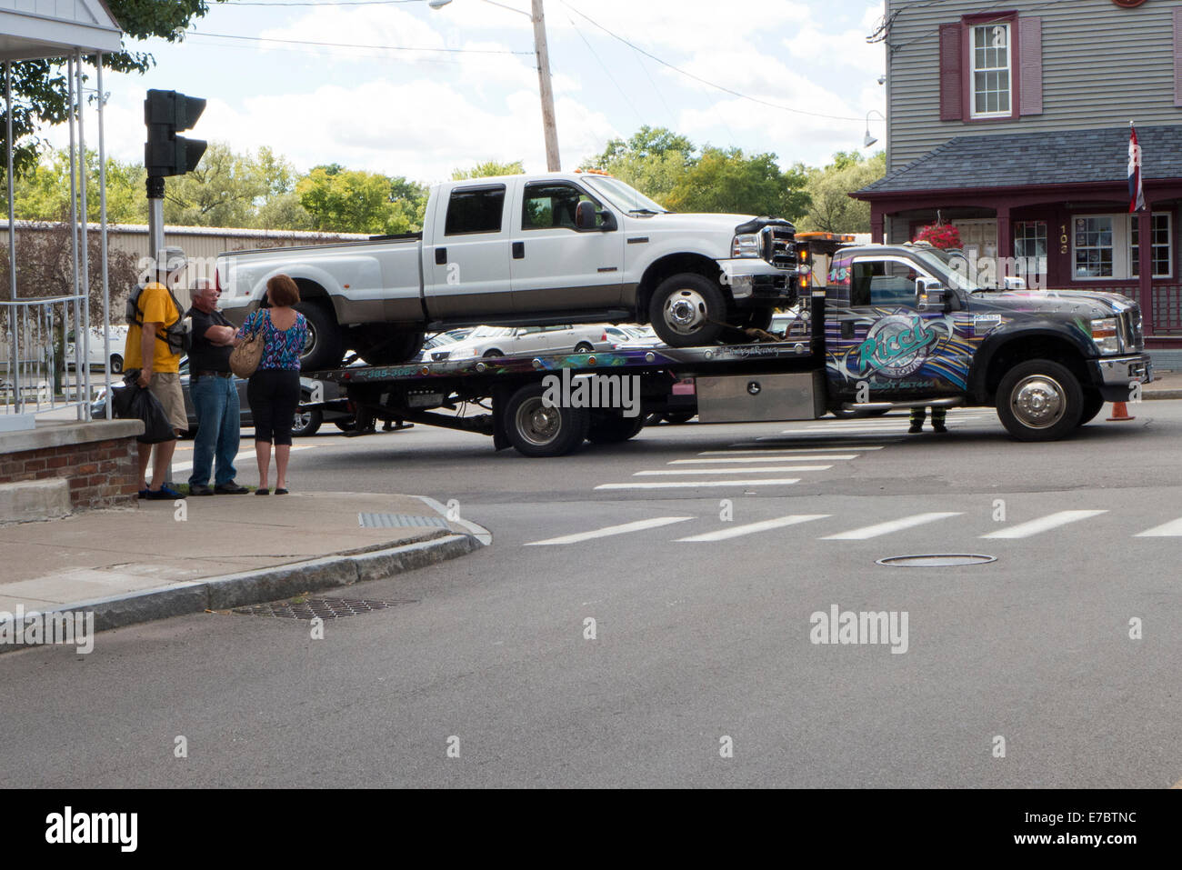 Tow truck at accident scene Stock Photo Alamy