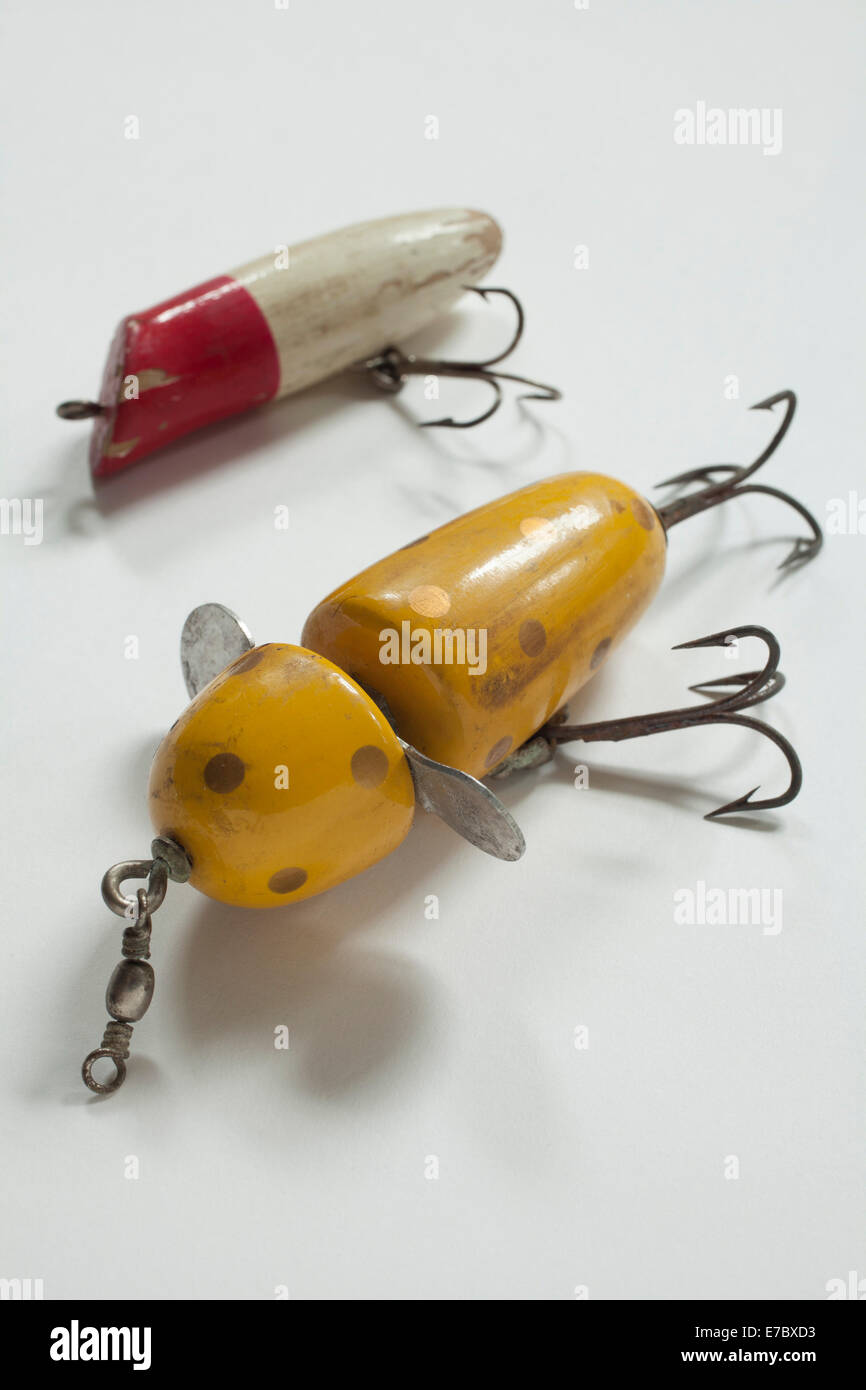 Bomber Bass Wooden Vintage Fishing Lures for sale