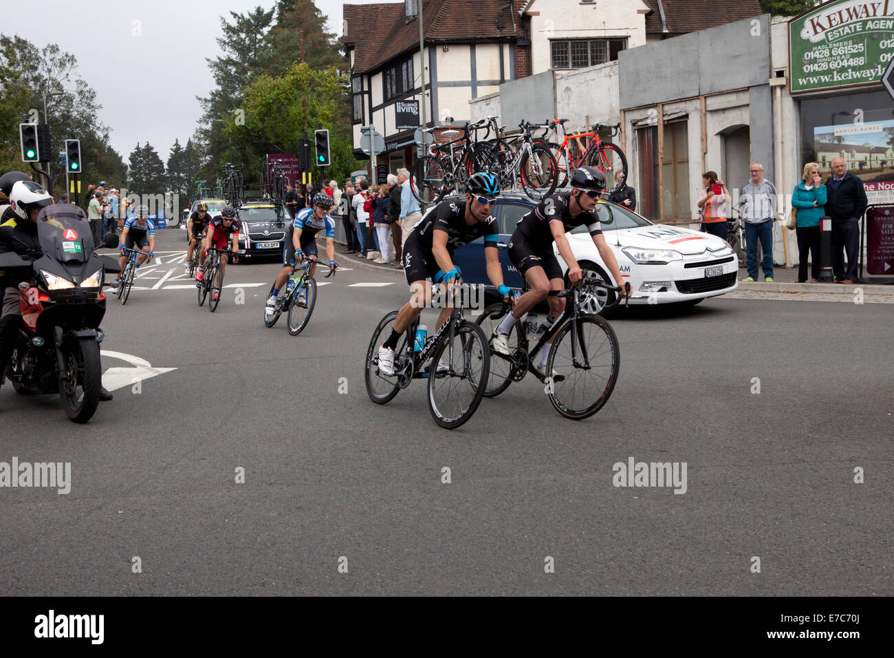 Hindhead, Surrey, UK 13th September 2014. Stage 7 of the Tour of Britain (Camberley to Brighton) passing through the former Hindhead traffic lights crossroads. Stock Photo