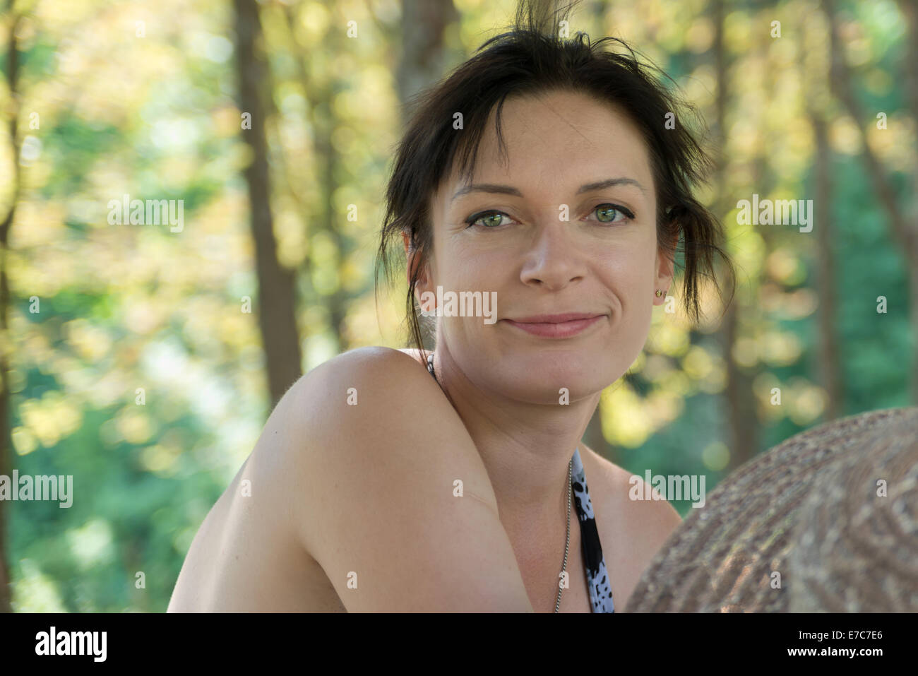 Female portrait smile girl hi-res stock photography and images - Alamy