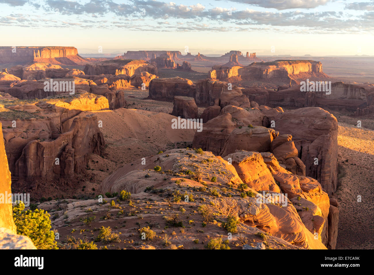 Sunrise Over Monument Valley From Hunt's Mesa Stock Photo - Alamy