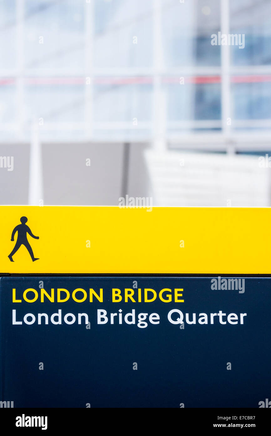 London Bridge Quarter Stock Photo Alamy