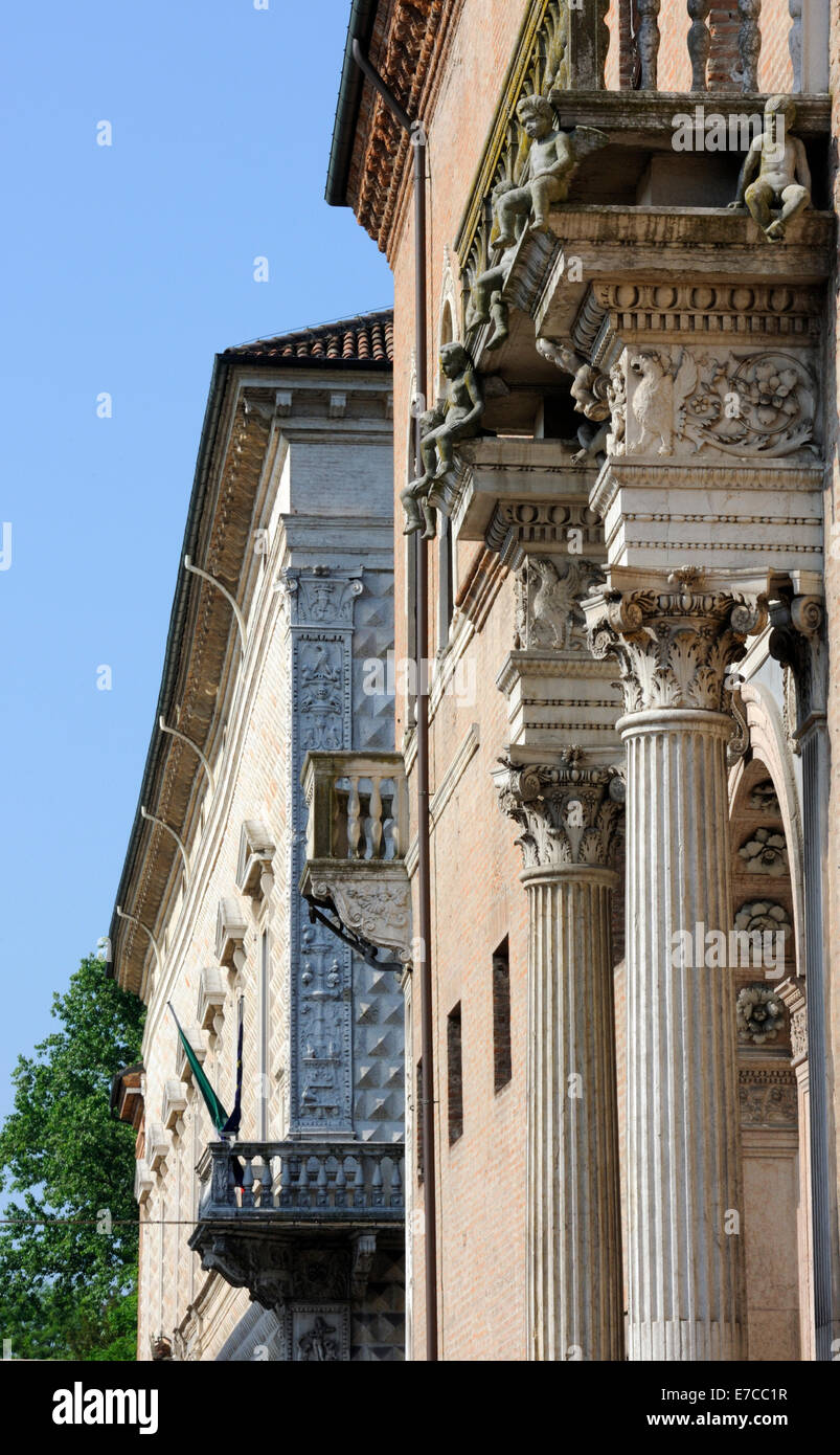 The Palazzo Prosperi Sacrati and Palazzo dei Diamanti in Renaissance