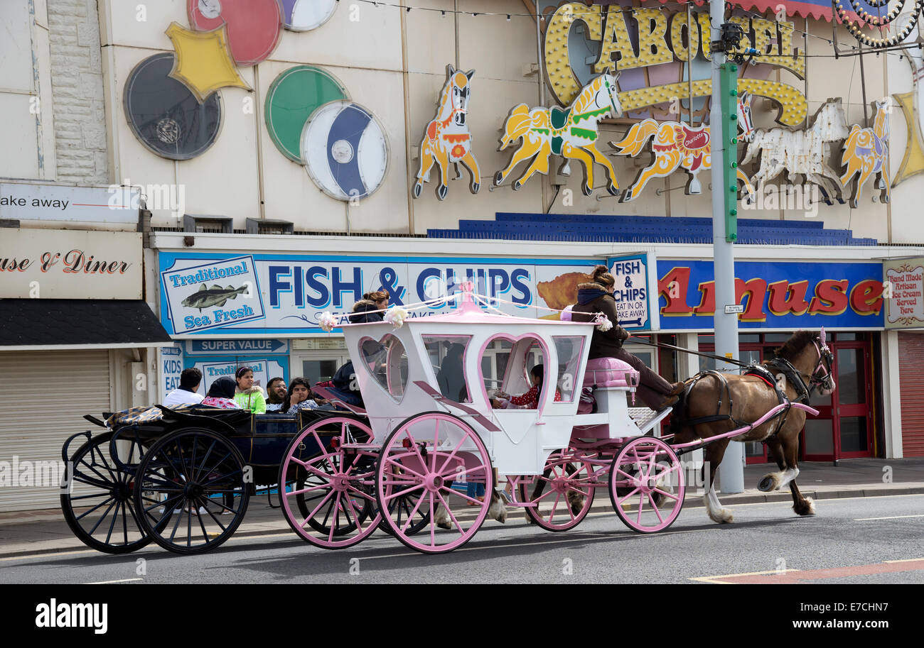 Blackpool horse carriage ride hires stock photography and images Alamy
