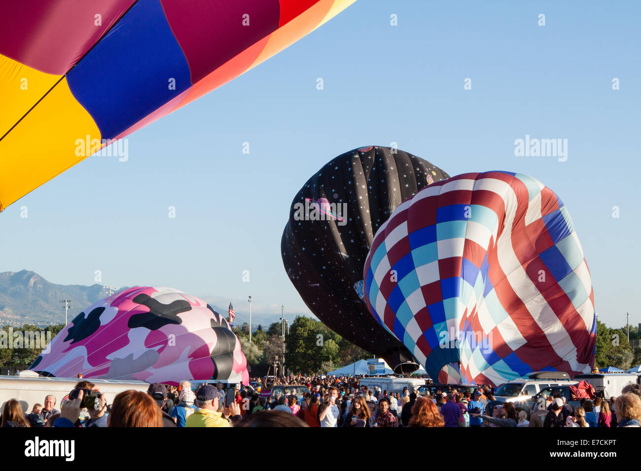 Deflate Hot Air Balloon High Resolution Stock Photography and Images