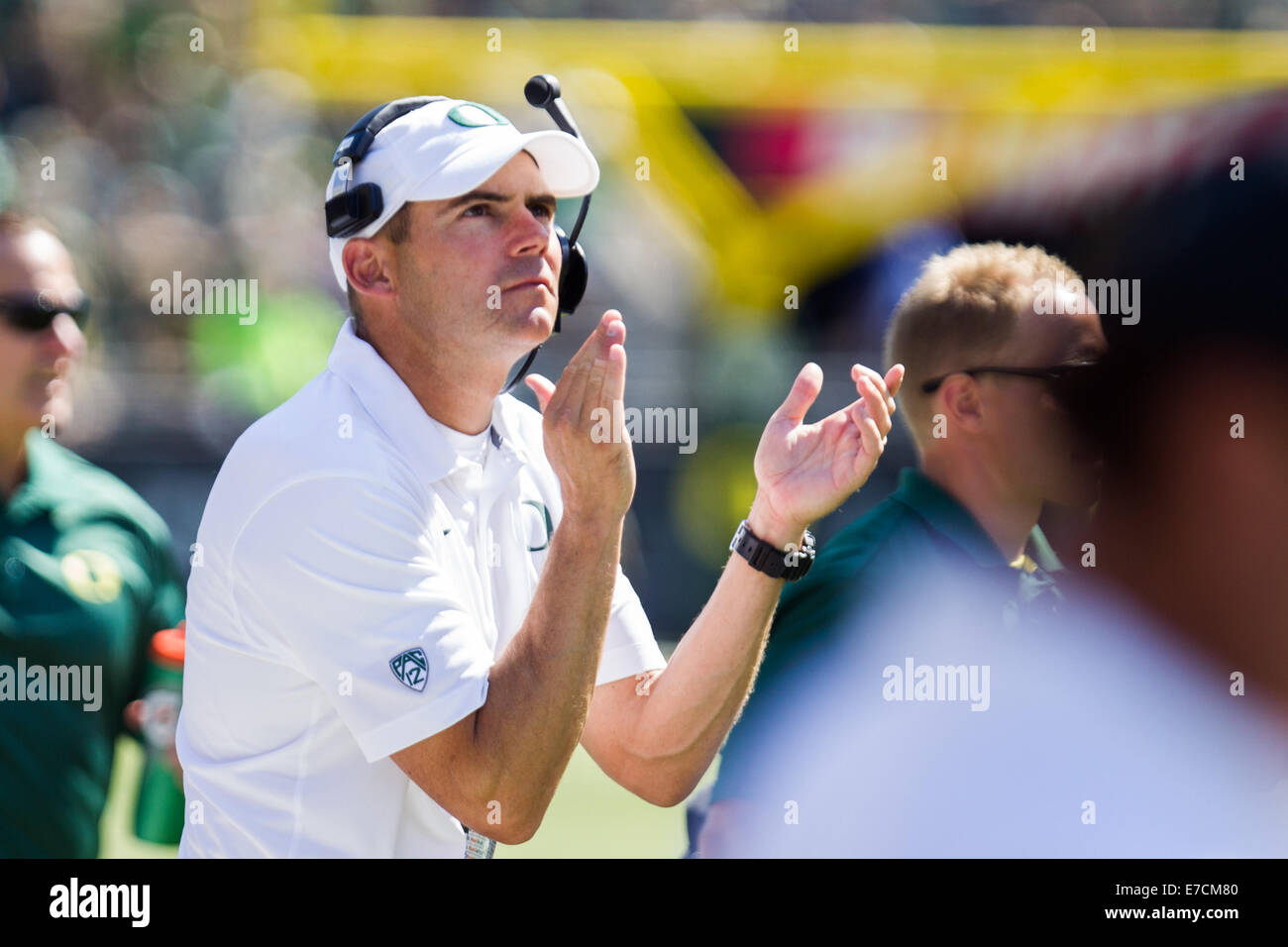 University of oregon football coach hires stock photography and images