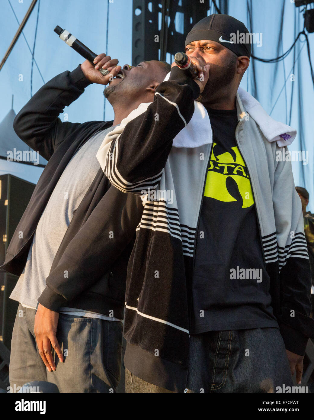 Chicago, Illinois, USA. 13th Sep, 2014. Rappers GZA and MASTA KILLA of