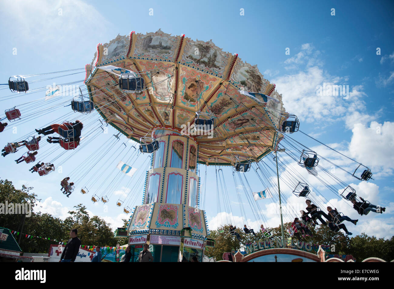 Swing carousel at the oktoberfest hi-res stock photography and images ...