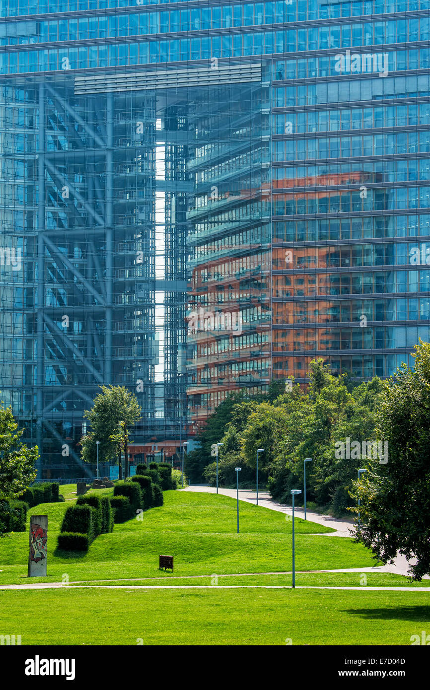 Stadttor Office building, Media Harbour, Düsseldorf, North Rhine Westphalia, Germany Stock Photo
