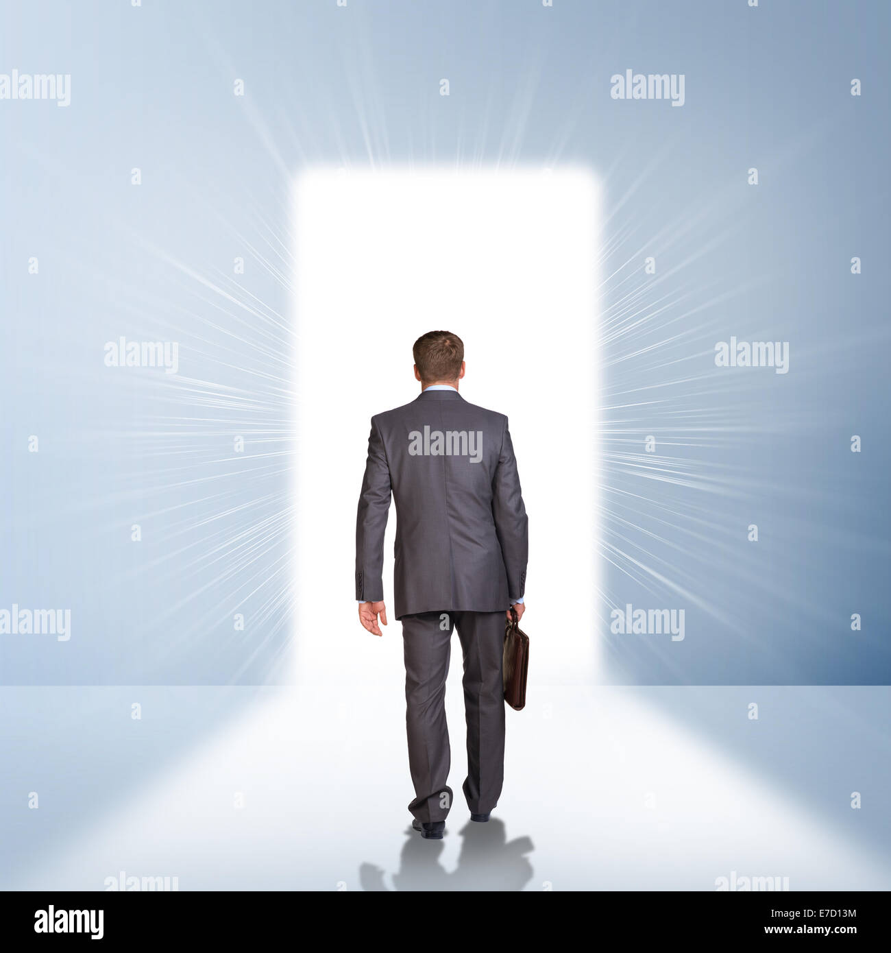 Man walking through door hi-res stock photography and images - Alamy