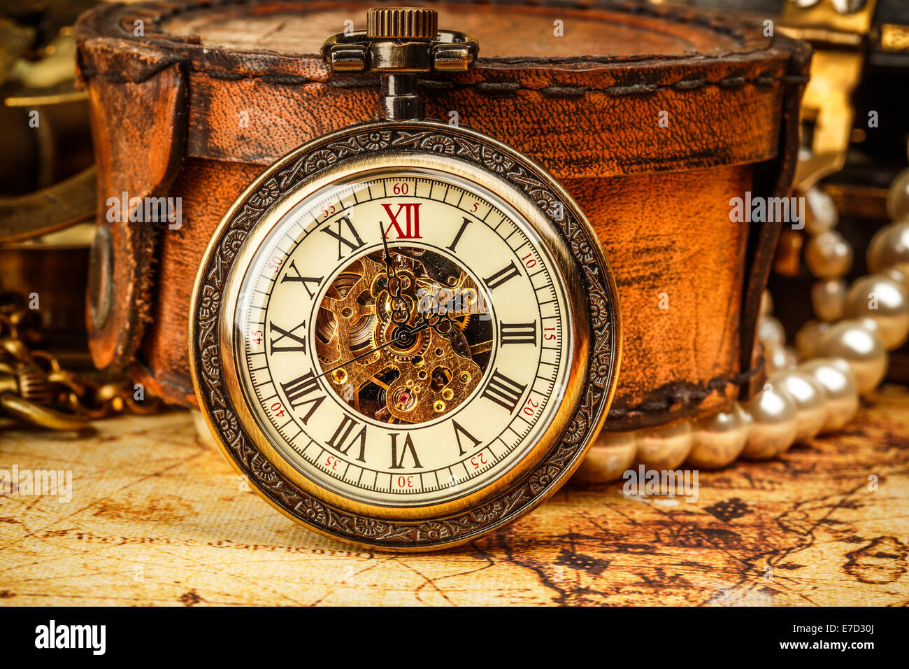 Vintage Antique pocket watch Stock Photo - Alamy
