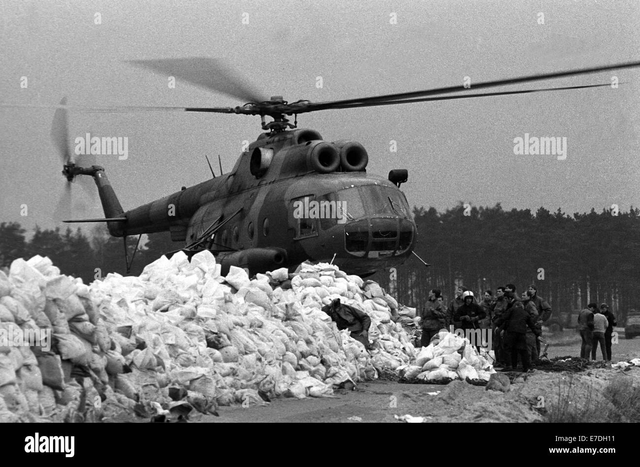 1980s Helicopter Photo High Resolution Stock Photography and Images - Alamy