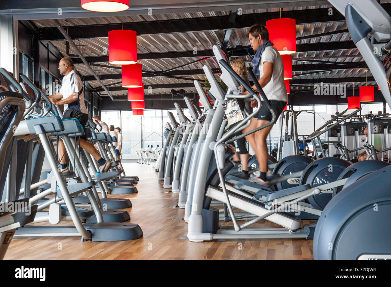 Cross trainer hires stock photography and images Alamy