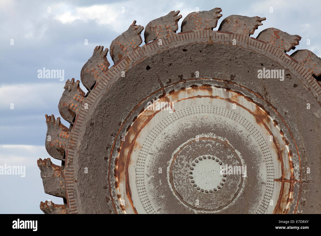 Bucket wheel excavator, close up, Fort McMurray, Alberta, Canada Stock Photo