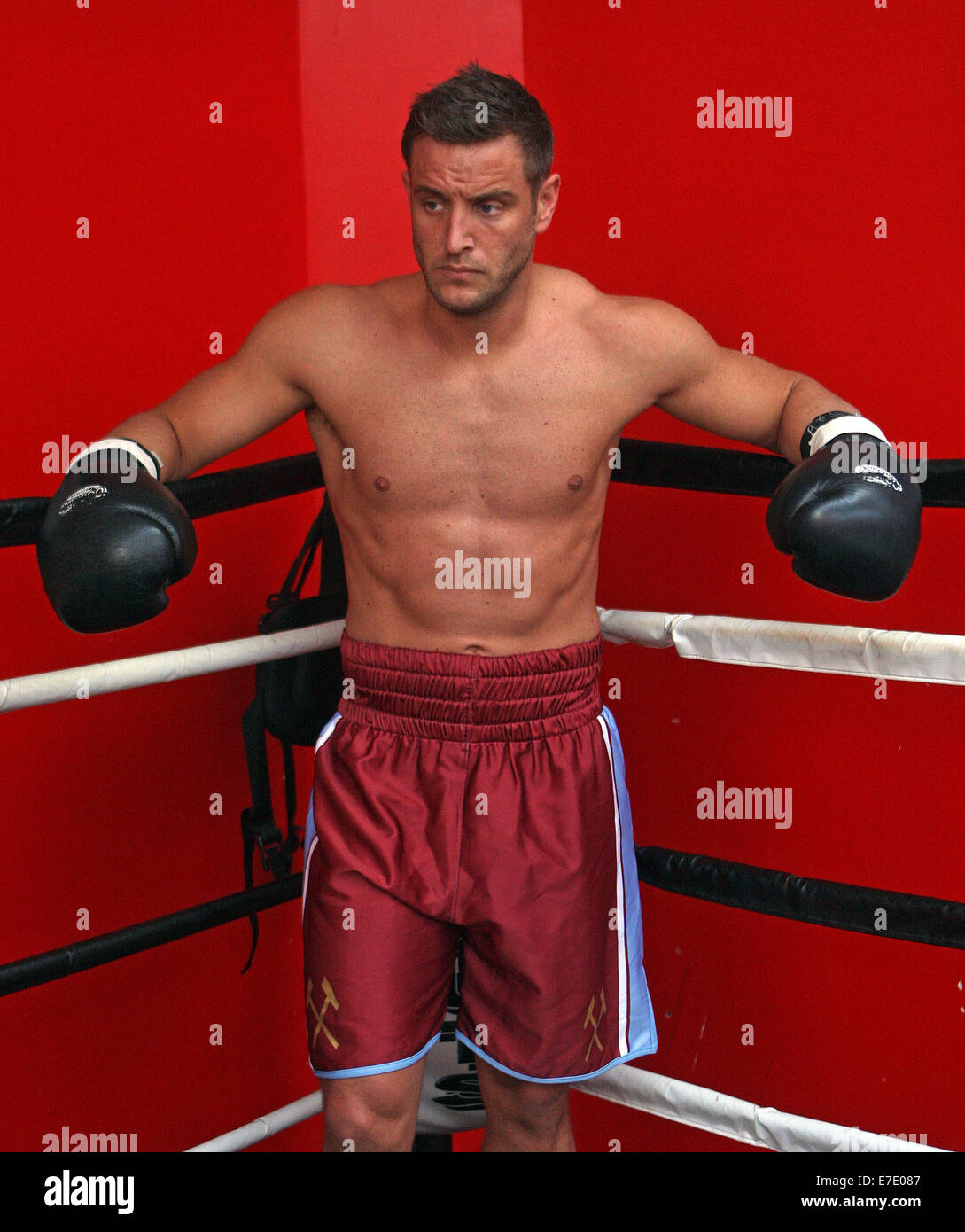 TOWIE star Elliot Wright training at a boxing gym in Harlow Featuring