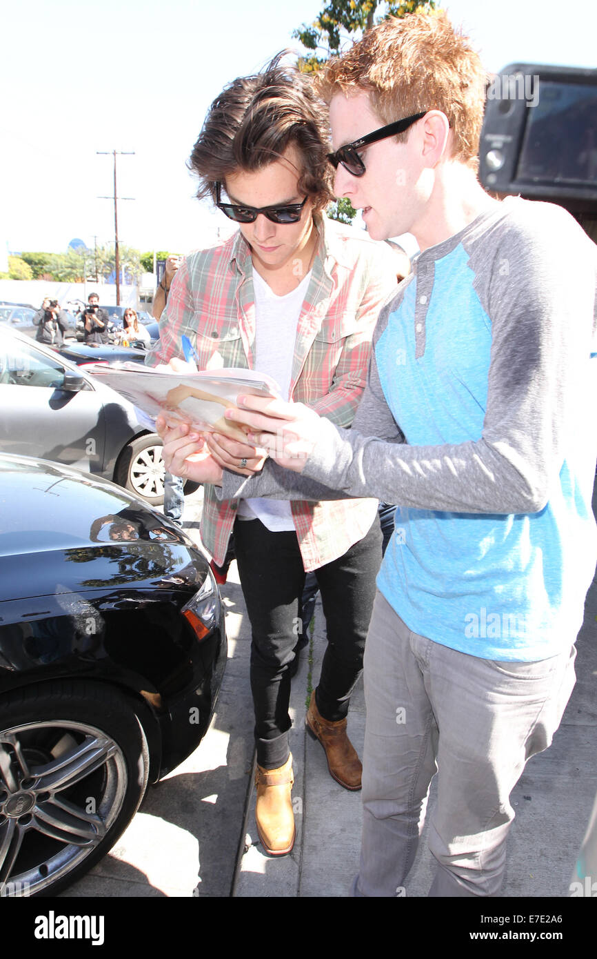 Harry Styles leaving Craigs Restaurant on Melrose in West Hollywood  Featuring: Harry Styles Where: Los Angeles, California, United States When:  12 Mar 2014 Stock Photo - Alamy