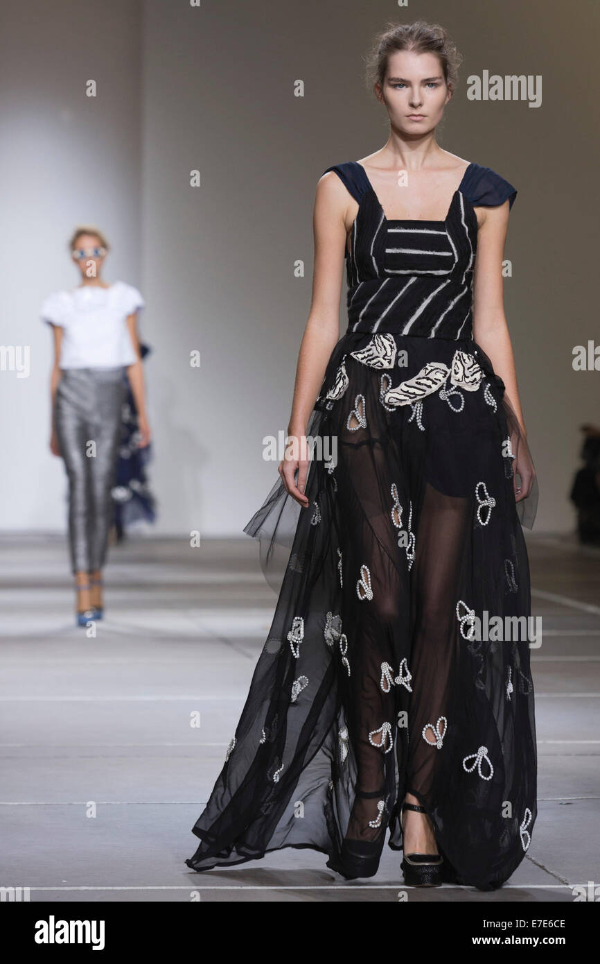 London, UK. 15 September 2014. A model walks the runway at the Michael van der Ham show at London Fashion Week SS15 at the Topshop Show Space, London, England. Photo: CatwalkFashion/Alamy Live News Stock Photo