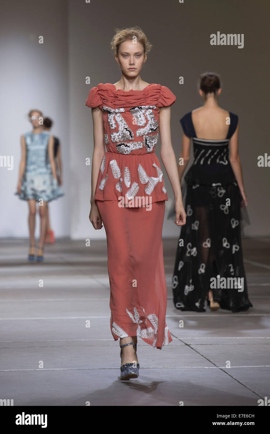 London, UK. 15 September 2014. A model walks the runway at the Michael van der Ham show at London Fashion Week SS15 at the Topshop Show Space, London, England. Photo: CatwalkFashion/Alamy Live News Stock Photo