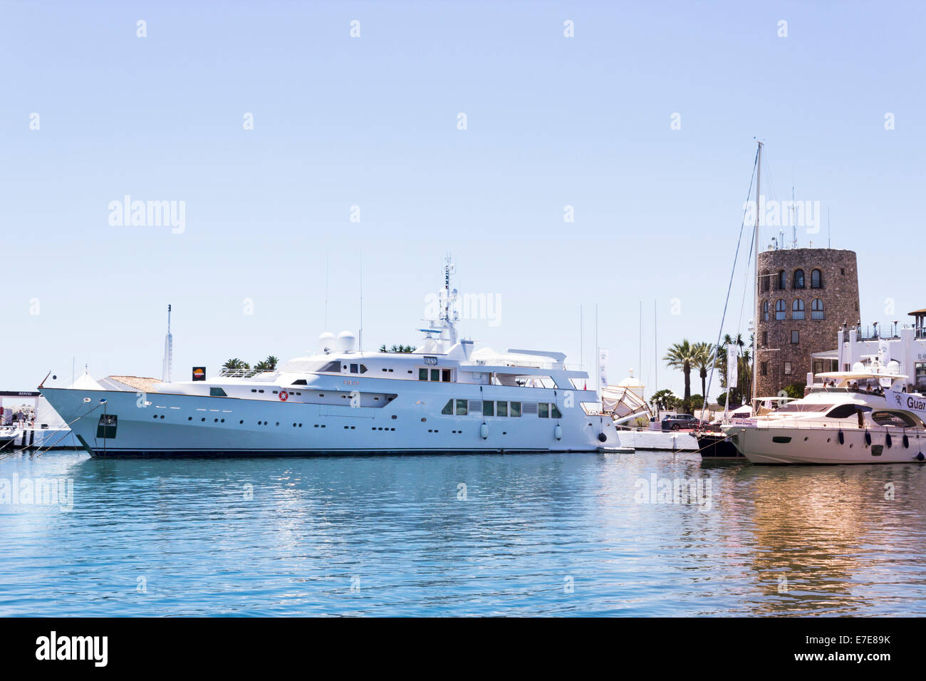 Marbella, Malaga Province, Costa del Sol, Spain.   Puerto Jose Banus.   Yachts at anchor in port Stock Photo