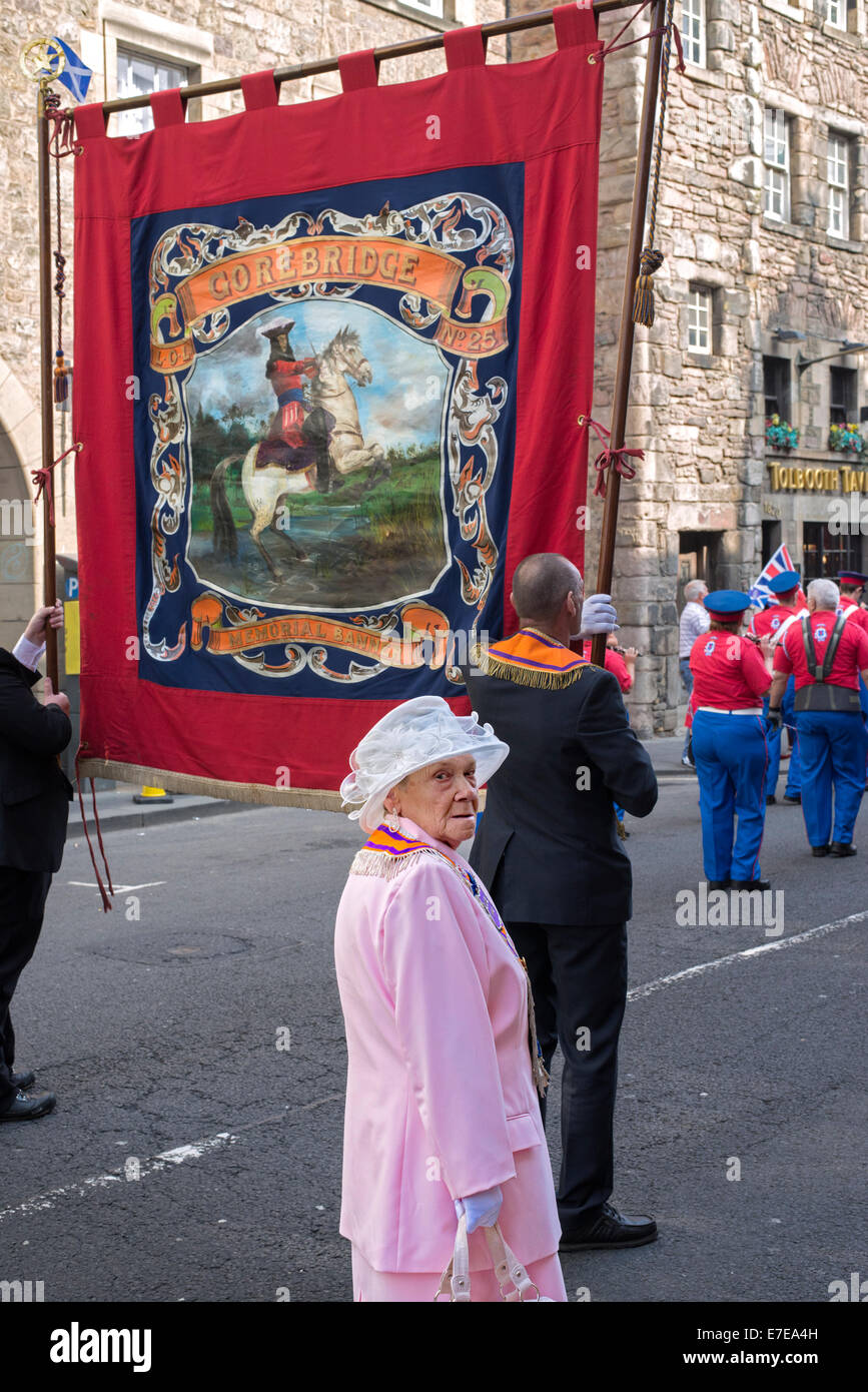 Members of the Orange Order in Scotland march down the Royal Mile in Edinburgh in support of the Union in the run up to the refe Stock Photo