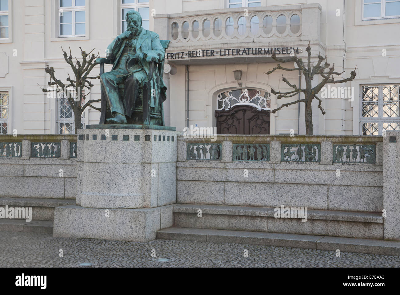 fritz reuter memorial at fritzreuterliteraturmuseum, reuterstadt