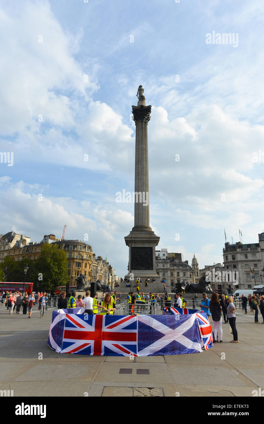 Trafalgar Square, London, UK. 15th September 2014.  The say NO to Scottish Independence rally in Trafalgar Square. Credit:  Matthew Chattle/Alamy Live News Stock Photo