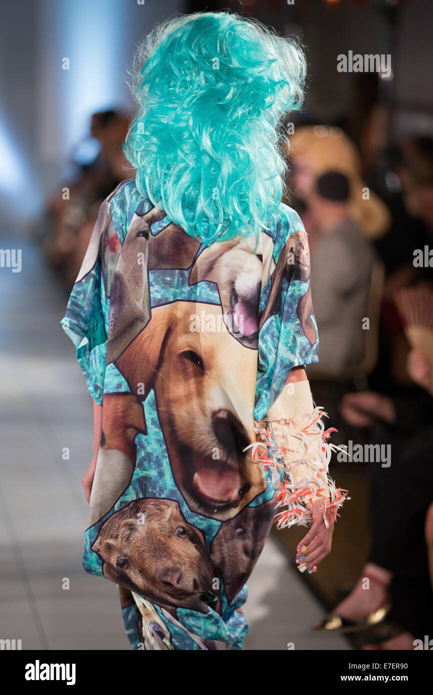 London, UK. 15th Sep, 2014. Model Walking at the Vin+Omi Catwalk Show