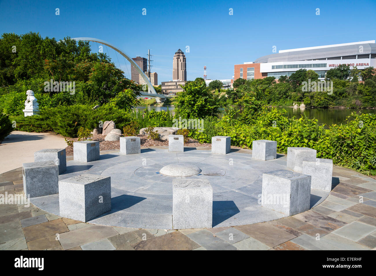 A cube sculpture at the Chinese Cultural Center of America in Des Moines, Iowa, USA. Stock Photo