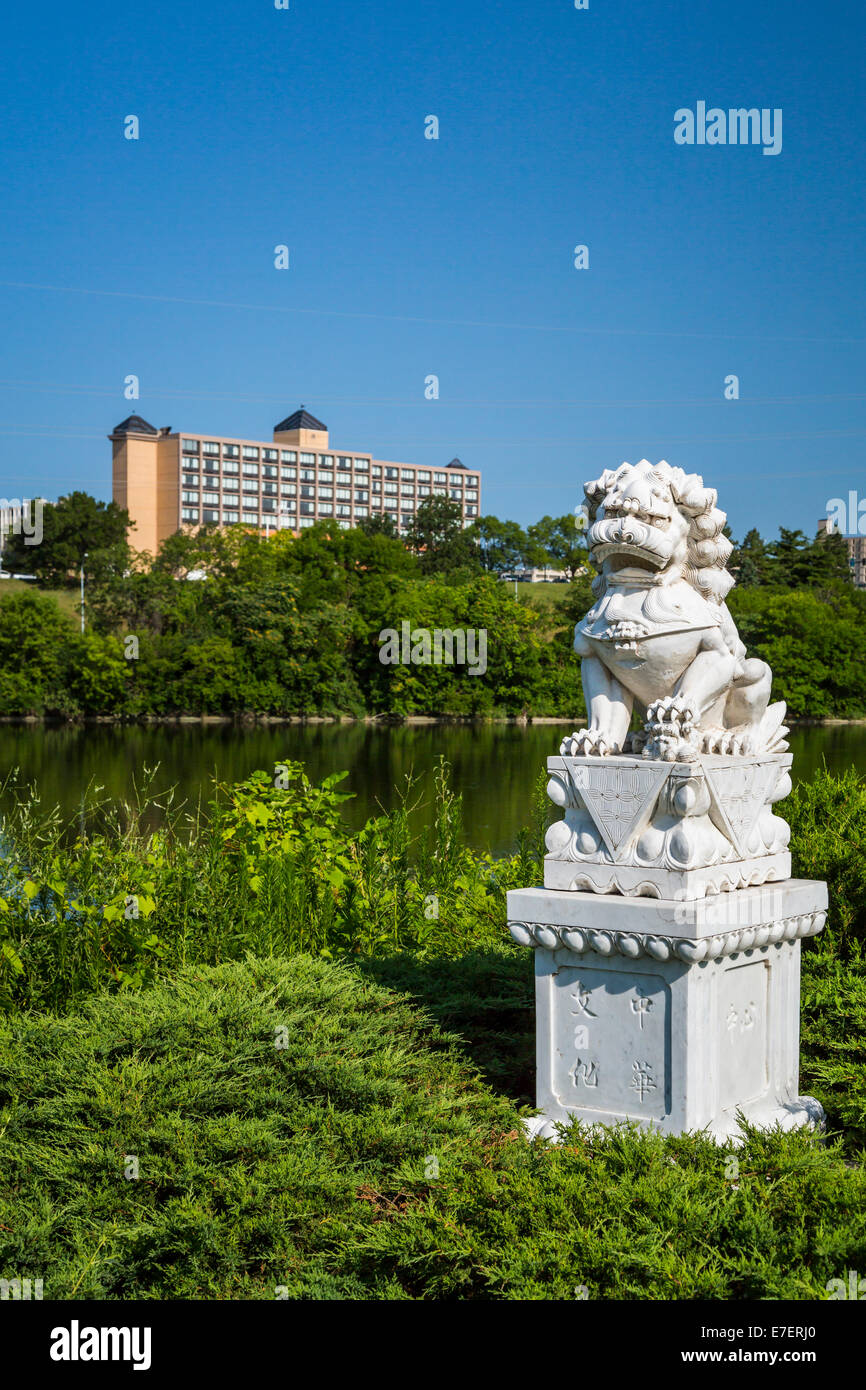 A lion statue in the Chinese Cultural Center of America Park in Des Moines, Iowa, USA. Stock Photo