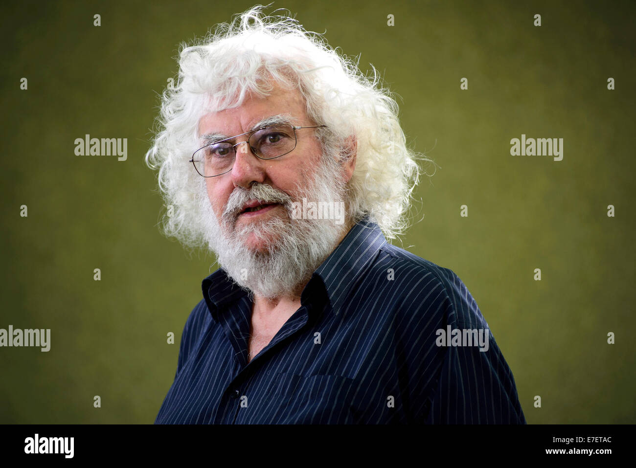 Contemporary writer in the Scottish Gaelic language Aonghas MacNeacail appears at the Edinburgh International Book Festival. Stock Photo