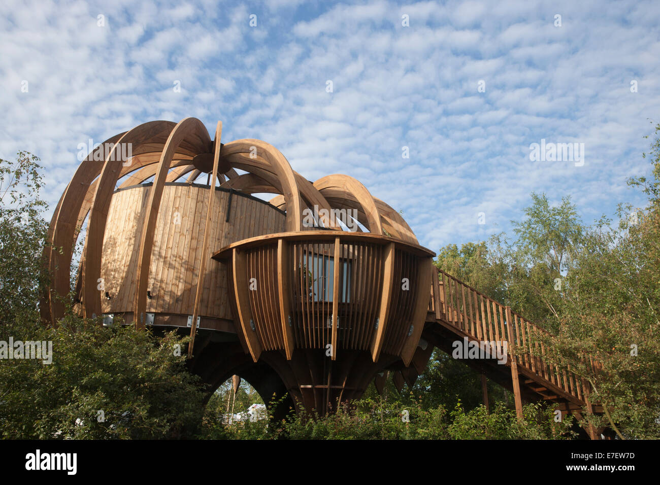 Garden office The Quiet Mark Treehouse and Garden by John Lewis
