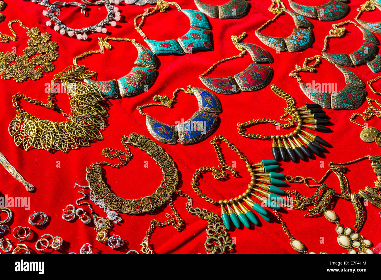 Jewellery market india hi res stock photography and images Alamy