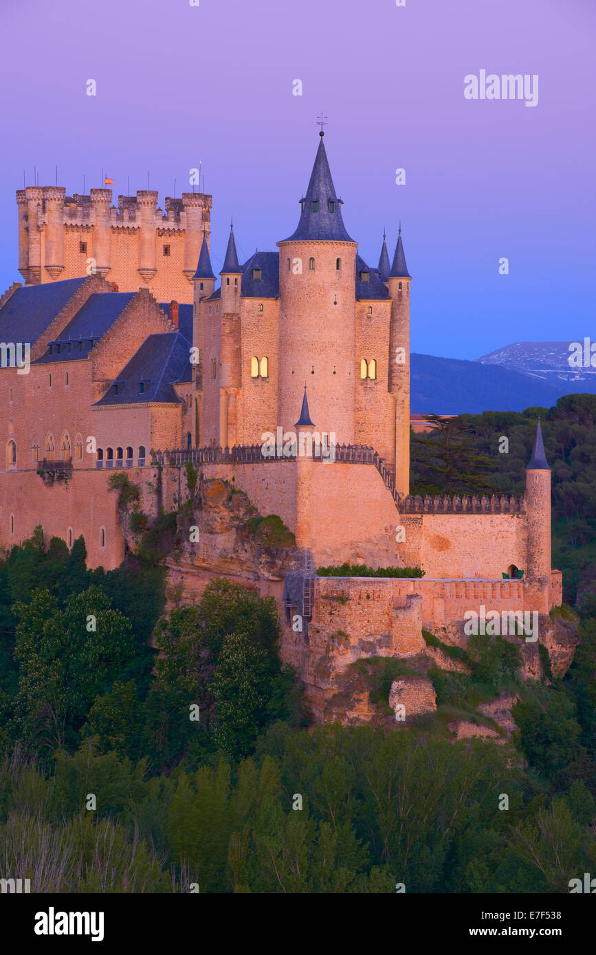 Alcazar fortress at sunset, Segovia, Castile and León, Spain Stock Photo