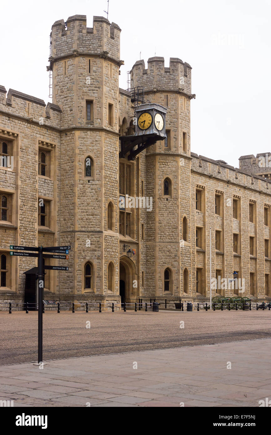 Waterloo Barracks with the Jewel House, site of the British Crown Jewels, Tower of London, UNESCO World Heritage Site, London Stock Photo