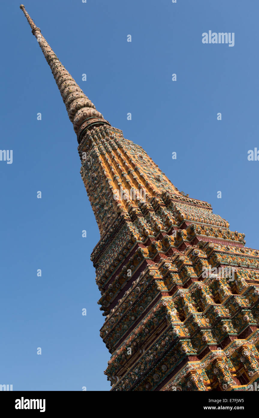 Stupas (Chedis) at Wat Pho Buddhist temple in the Phra Nakhon district of Bangkok, Thailand Stock Photo