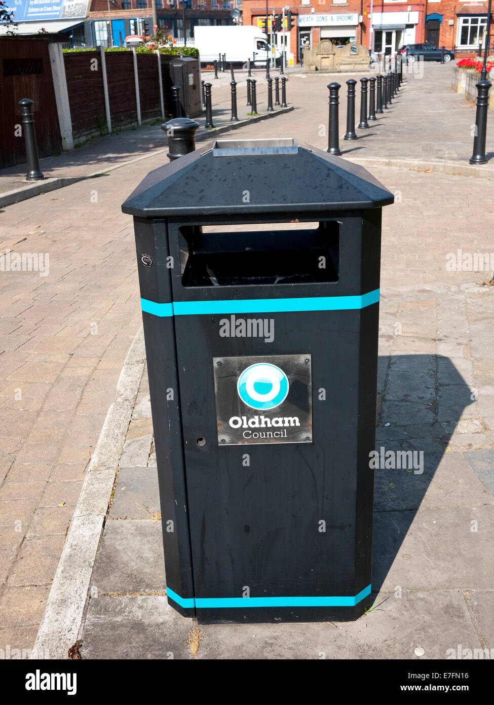 Litter Bin, Failsworth, Oldham, Greater Manchester, UK. Stock Photo