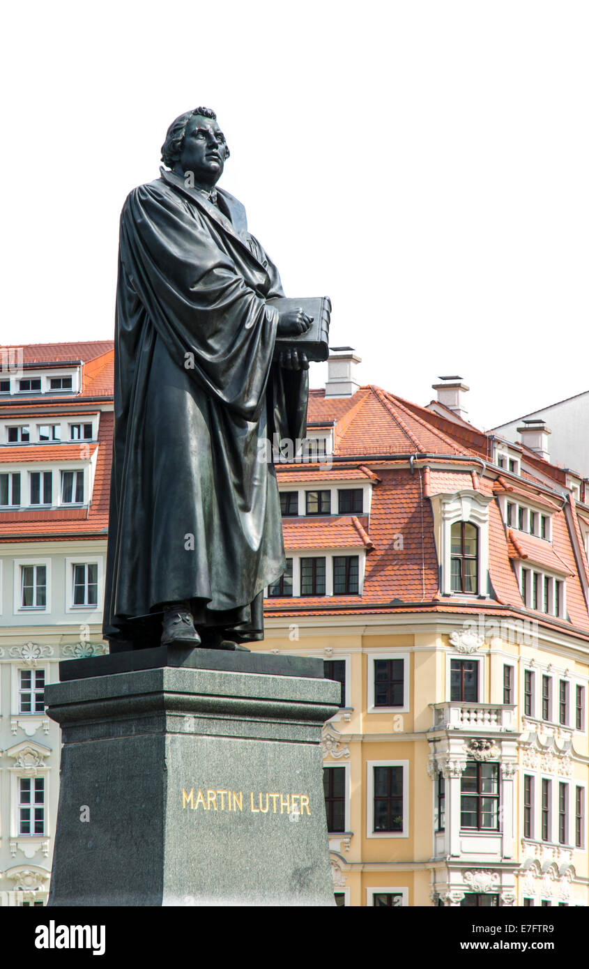 Martin luther statue hi-res stock photography and images - Alamy