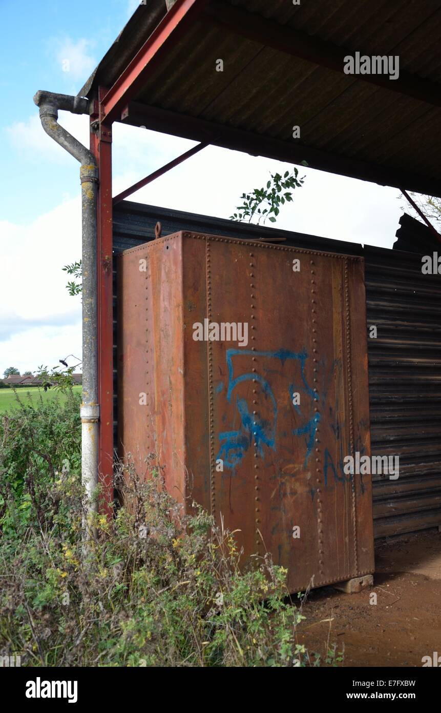 Disused corrugated iron farm building Stock Photo Alamy