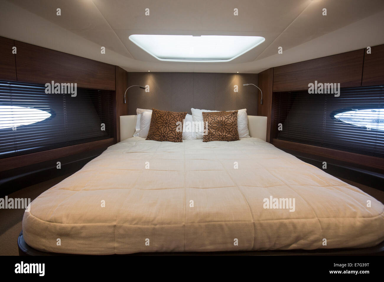 A Bedroom Of A Princess 56 Motor Yacht At The Singapore