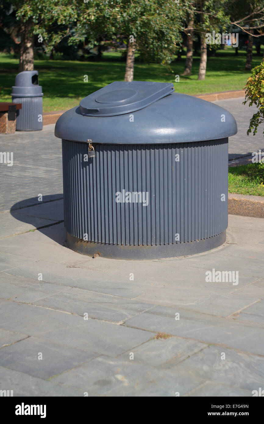 Blue Dustbin Hi Res Stock Photography And Images Alamy