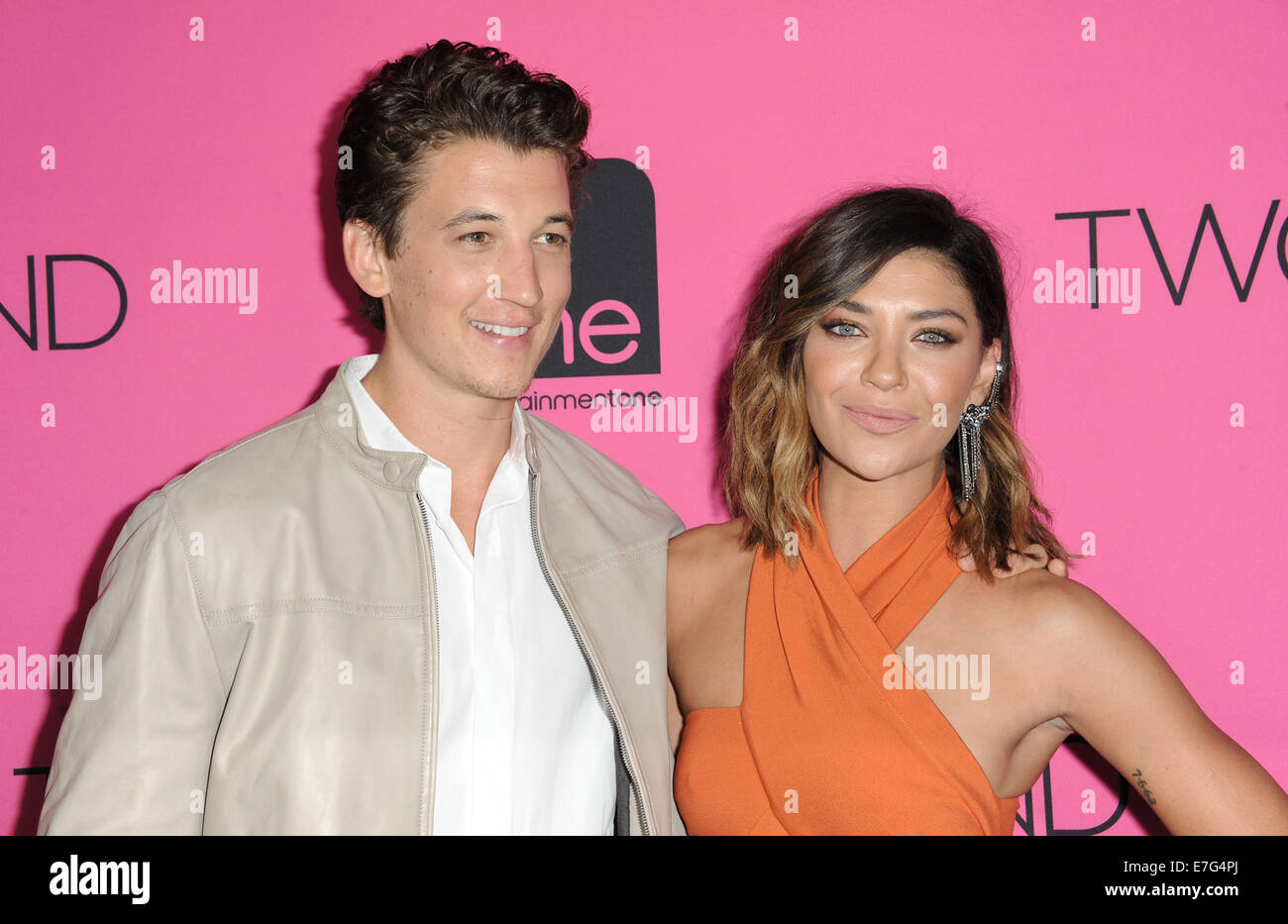 Miles Teller, Analeigh Tipton Have TWO NIGHT STAND - Official US