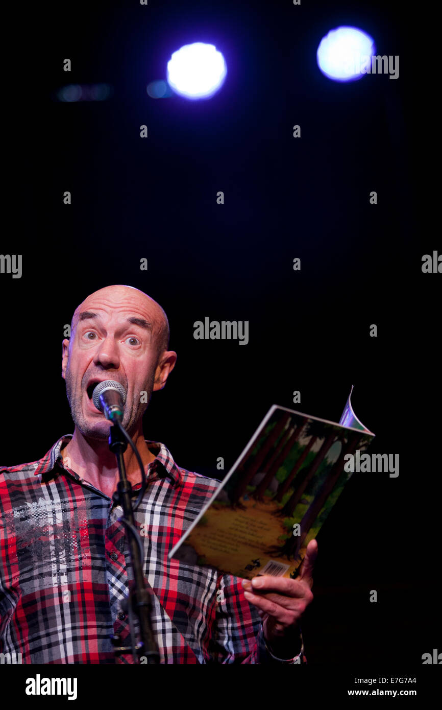 Edinburgh, Scotland, UK. 16th Sep, 2014. Tam Dean Burn reads from The Gruffalo during rehearsals for Blabbermouth. Blabbermouth is the 12-hour live event which will take place in Scotland's capital city on the eve of the historic referendum to celebrate the country's contribution to the world through its written word. 16th September 2014. Edinburgh, Scotland, UK Credit:  GARY DOAK/Alamy Live News Stock Photo