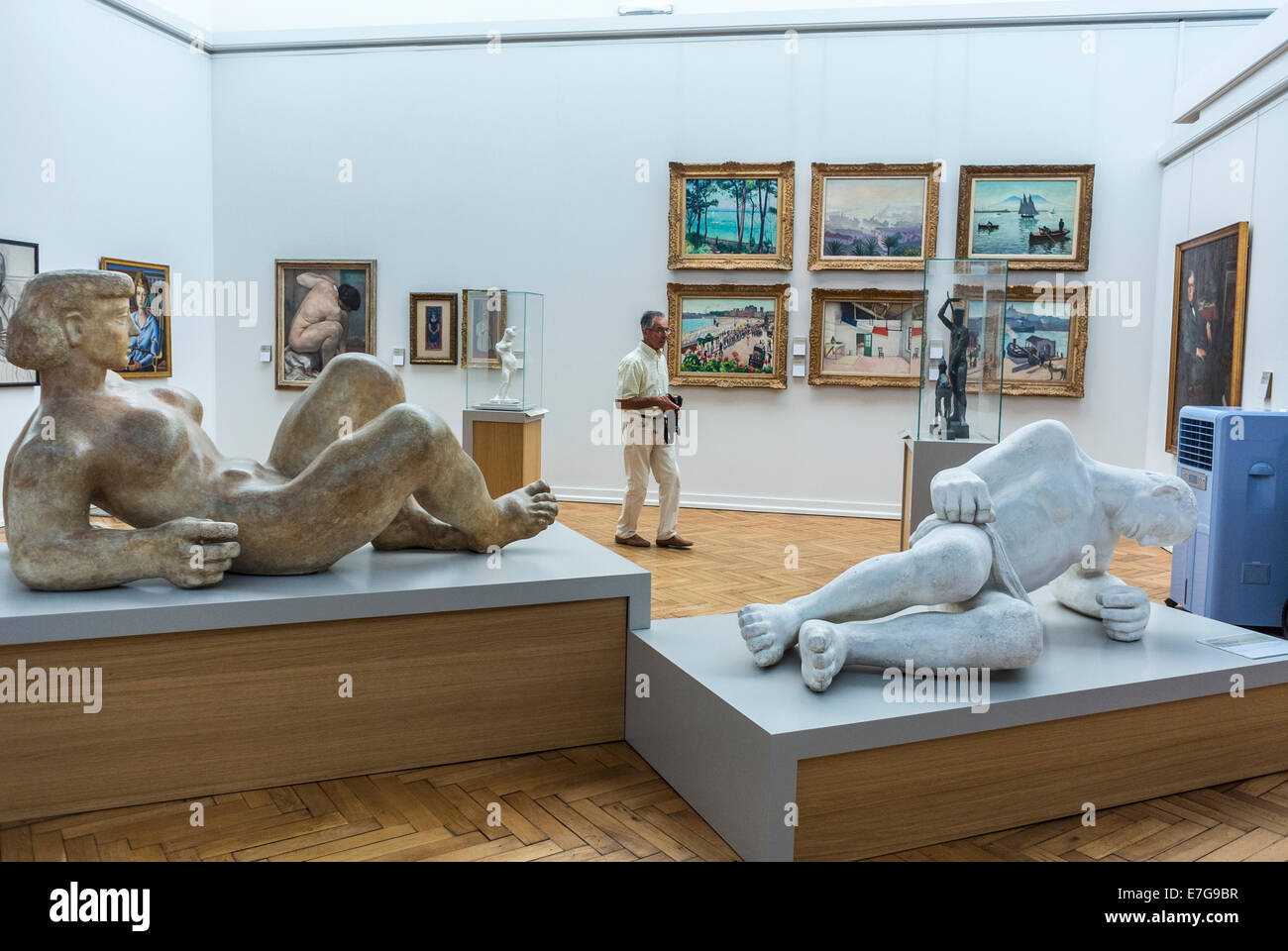 Bordeaux, France, Tourists Visiting  admiring art inside French Museum, 'Musée des Beaux-Arts' Modern Sculpture on Display statues Stock Photo