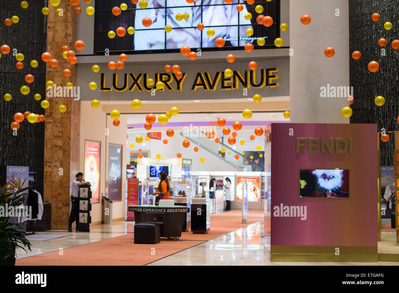 Cancun shopping mall hires stock photography and images Alamy