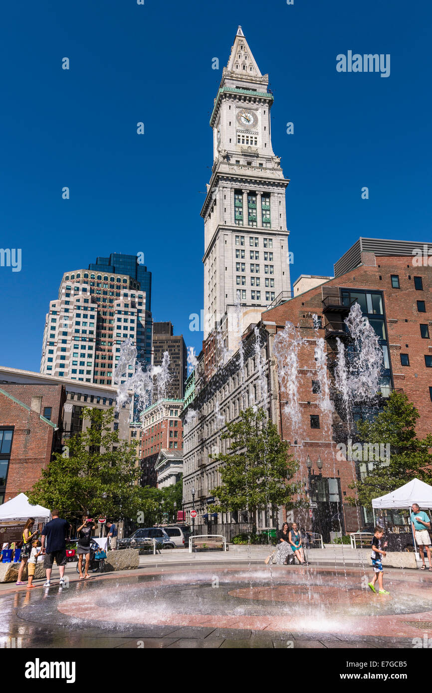 Rings Fountain, Boston Massachusetts USA Stock Photo Alamy